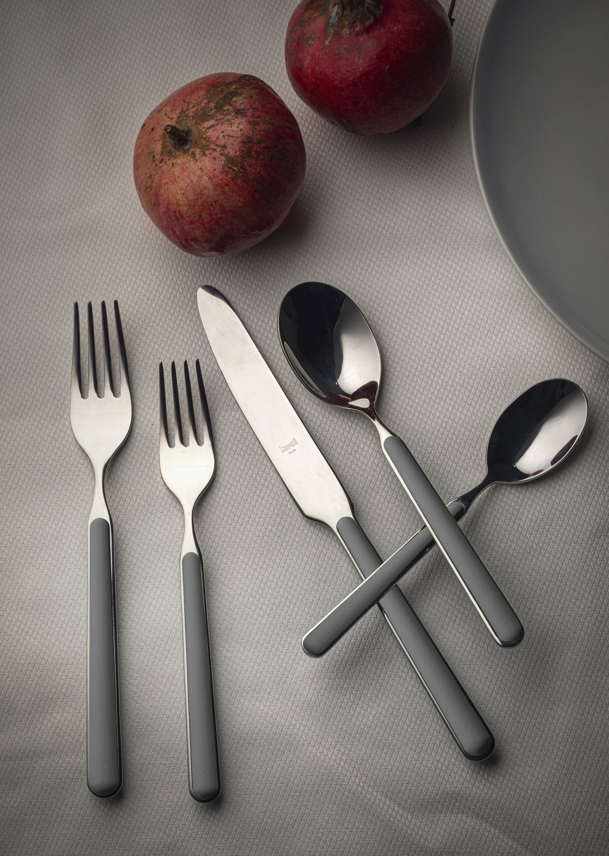 Mepra Fantasia Vicuna Light Brown Flatware Set 5-Piece 18/10 Stainless Steel 10I622005