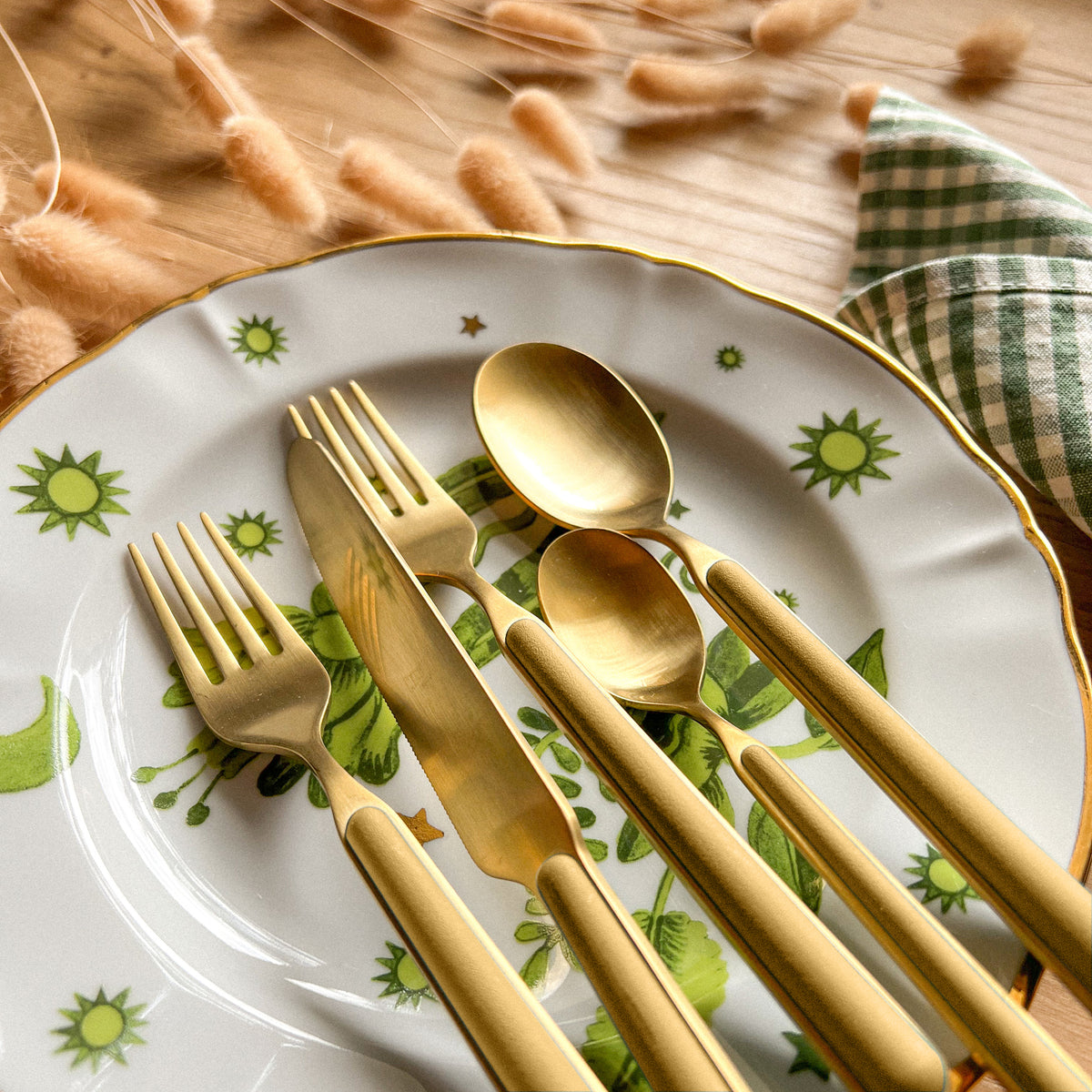 Mepra Fantasia Ice Oro Gold Vanilla Flatware Set 5-Piece 18/10 Stainless Steel 10L622005OI