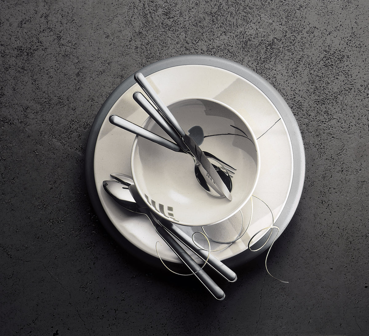 Mepra Fantasia China Gray Flatware Set 5-Piece 18/10 Stainless Steel 10W622005